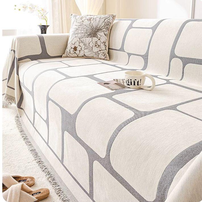 3 (1) Mbulesë Divani 180×230 cm - Figura 1