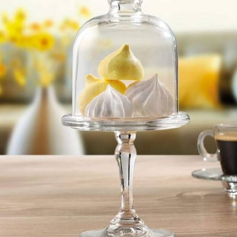 Kupë Qelqi me Kapak – Pjatancë Elegante për Ëmbëlsira