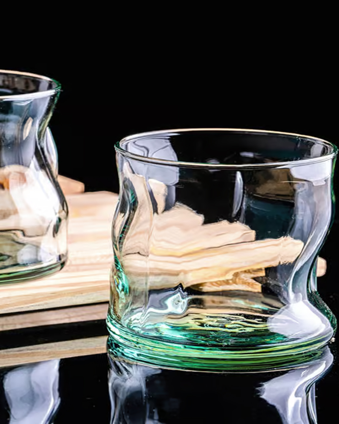 8693357517394 Set Elegant për Pije 4 copë - Figura 1